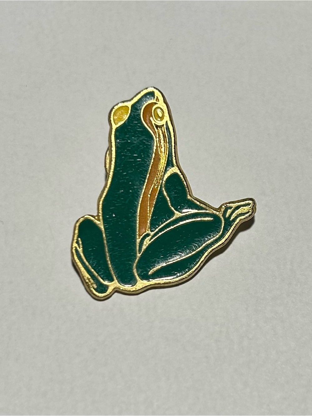 Green Frog Enamel Pin - Gold Trim